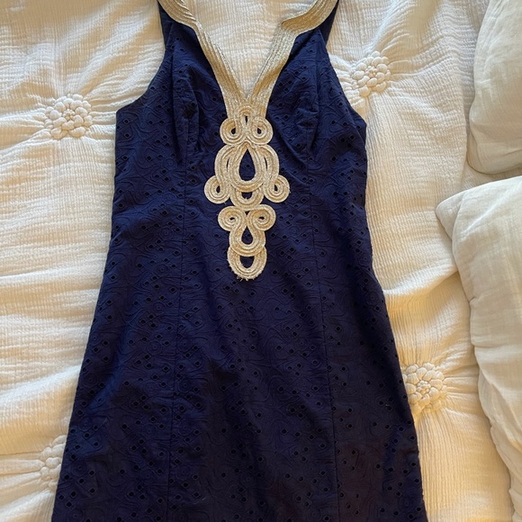 Lilly Pulitzer shift dress - Picture 2 of 2